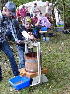 Streuobstwiesentag 2014 Schulbiologiezentrum